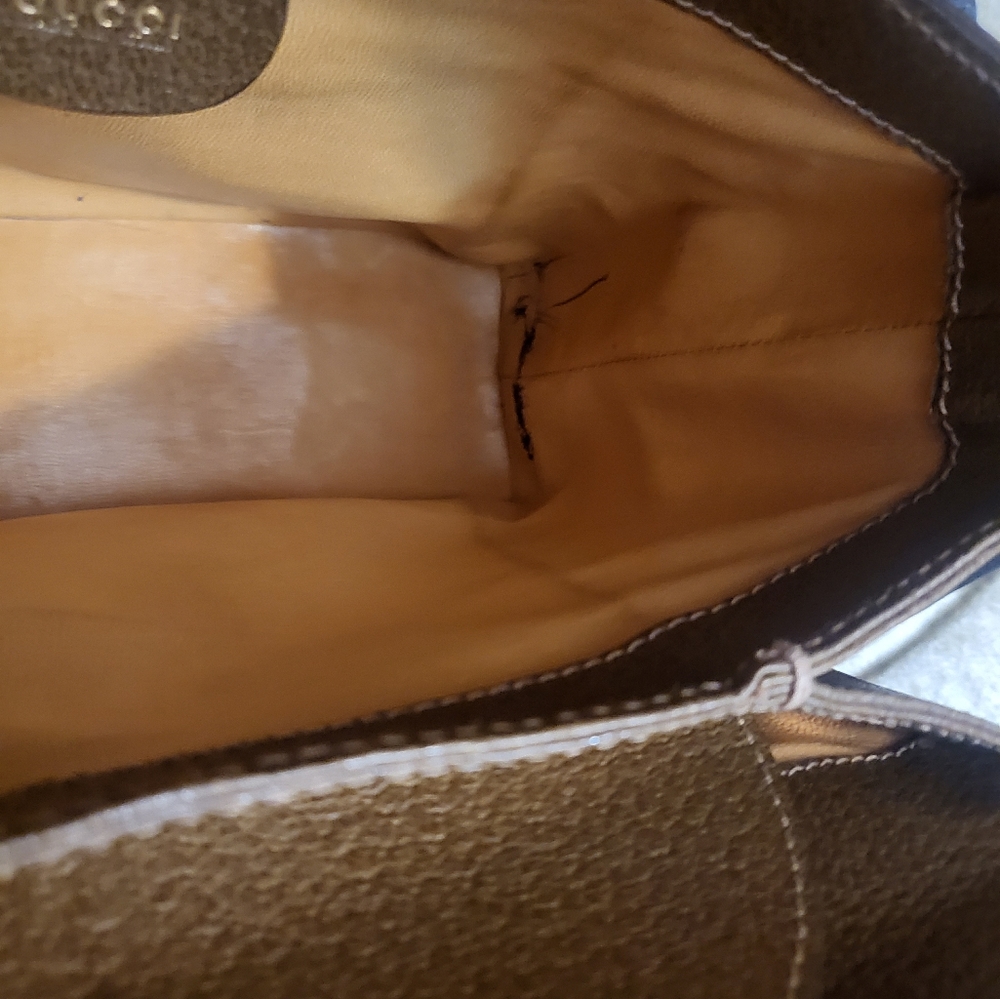 (SOLD)Authentic vintage (1970's ) Gucci bamboo top handle bag - Picture 8 of 16